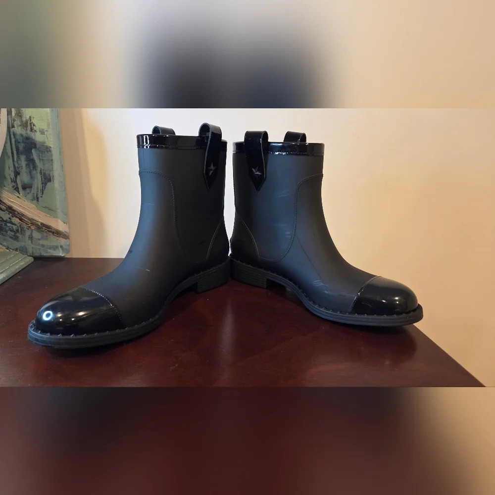 Jimmy Choo Black Rain Boots. Size 41.